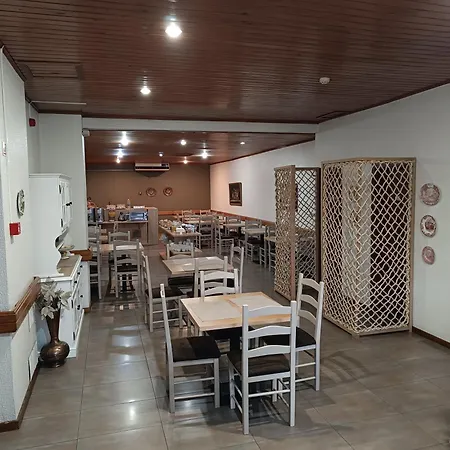 Pensionat Sao Neutel 3*